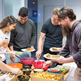Finder staff eating food